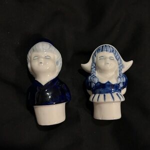$10 sale Vintage Collection hand painted Dutch Boy /Girl Salt and Pepper shakers